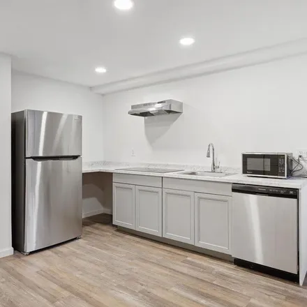 Rent this 2 bed apartment on 223 R Street Northwest in Washington, DC 20001