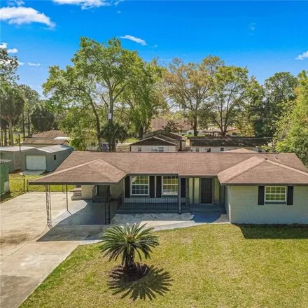 Buy this 3 bed house on 3364 Northeast 11th Street in Ocala, FL 34470