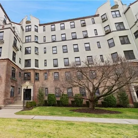 Image 2 - Wykagyl Drive, Victory Park, City of New Rochelle, NY 10804, USA - Apartment for sale