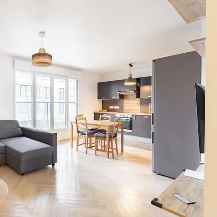 Rent this 2 bed apartment on 92270 Bois-Colombes
