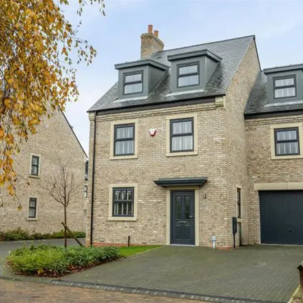 Rent this 5 bed townhouse on Mount Vale Drive in York, YO24 1DN