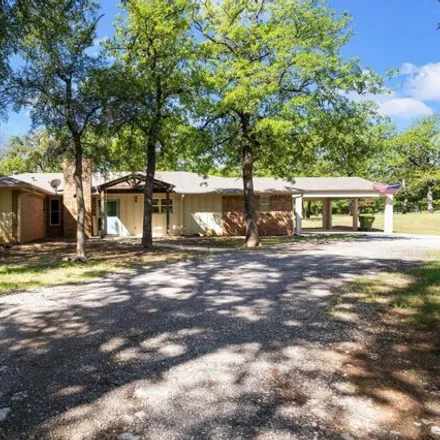 Image 1 - 1698 Hlavek Road, Wise County, TX 76234, USA - House for sale