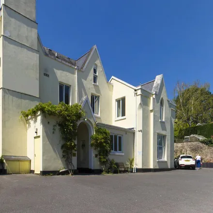 Rent this studio apartment on Oakhill Road in Torquay, TQ1 4EF