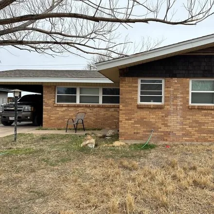 Buy this 3 bed house on Coffee Road in Crane County, TX 79731