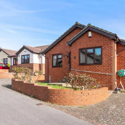 Buy this 2 bed house on Guelph's Lane in Thaxted, CM6 2PS