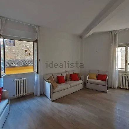 Image 2 - Ponte Vecchio, Piazza del Pesce, 50125 Florence FI, Italy - Apartment for rent