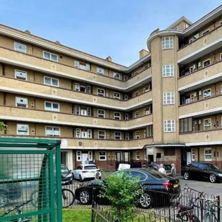 Buy this 3 bed apartment on Bullen House in Collingwood Street, London