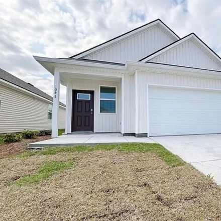 Rent this 4 bed house on Drago Dr in Bayou Fountain, East Baton Rouge Parish