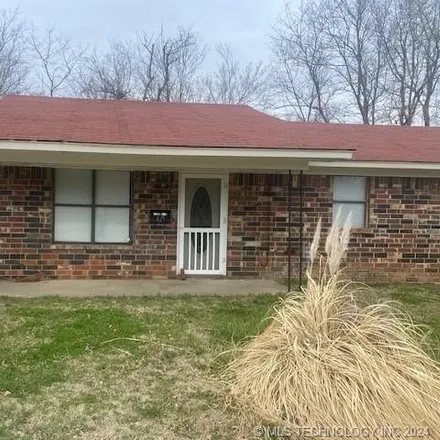Image 2 - 675 South A Street, McAlester, OK 74501, USA - House for rent