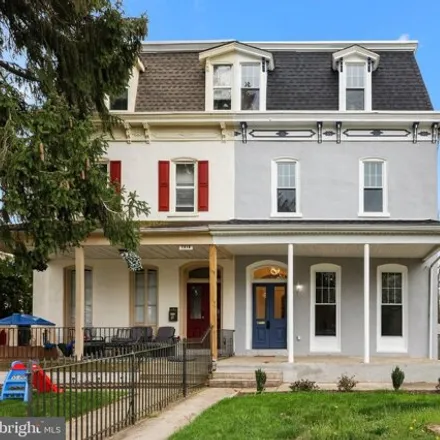 Image 2 - 7916 Ridge Avenue, Philadelphia, PA 19128, USA - House for sale