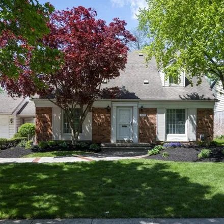 Buy this 4 bed house on 2812 Trafford Road in Royal Oak, MI 48073