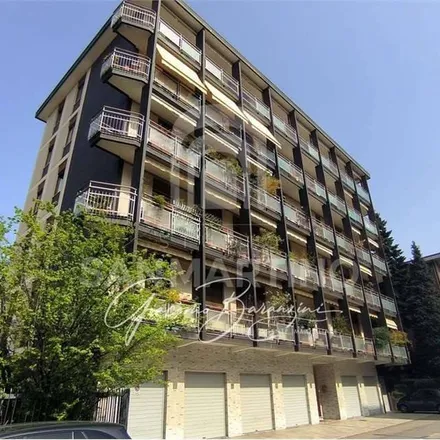 Image 6 - Via Vincenzo Bellini 4, 21100 Varese VA, Italy - Apartment for rent