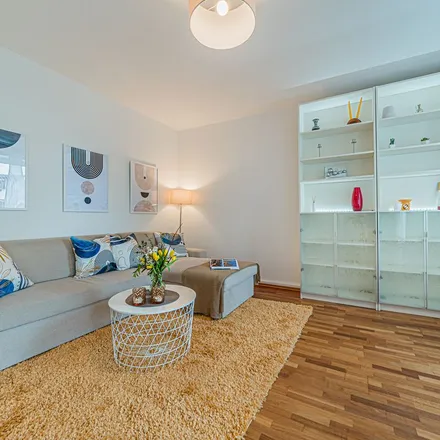 Image 3 - Saalburgallee, 60385 Frankfurt, Germany - Apartment for rent