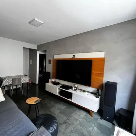 Buy this 2 bed apartment on Rua C-162 in Jardim América, Goiânia - GO