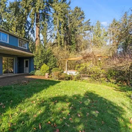 Image 8 - 127 Ash St, Lake Oswego, Oregon, 97034 - House for sale