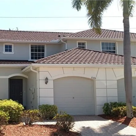 Image 2 - 8599 Athena Court, Fort Myers, FL 33971, USA - Townhouse for sale