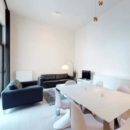 Rent this 2 bed apartment on Wolf in Rue du Fossé aux Loups - Wolvengracht 50, 1000 Brussels