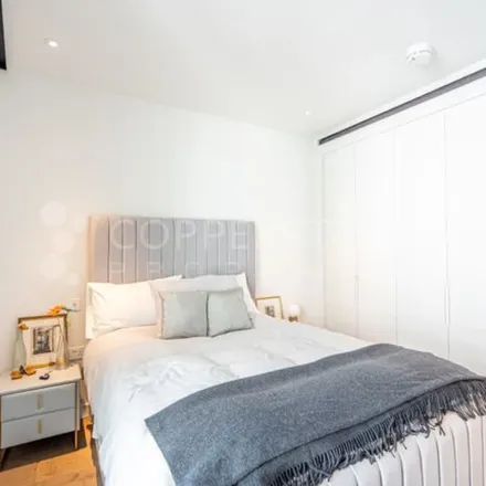 Image 2 - Charing Cross, London, SW1A 2DX, United Kingdom - Apartment for rent