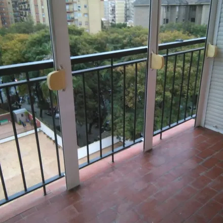 Image 5 - Avenida de Eduardo Dato, 32, 41018 Seville, Spain - Apartment for rent