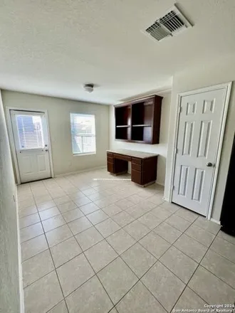 Image 3 - Silver Light, Bexar County, TX 78254, USA - House for sale
