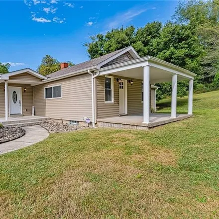 Buy this 3 bed house on 2560 Pleasant Valley Road in Murrysville, PA 15668