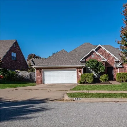 Image 1 - 2387 North Hidden Creek Drive, Fayetteville, AR 72704, USA - House for sale