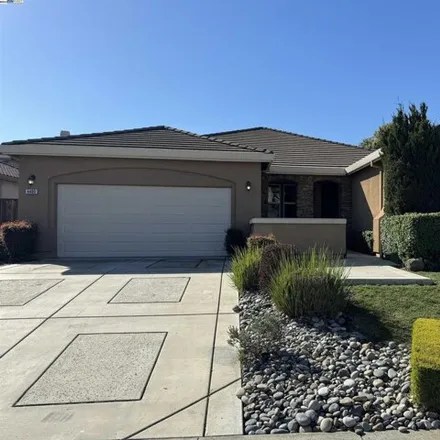 Buy this 3 bed house on 4474 Hidden Glen Drive in Antioch, CA 94531