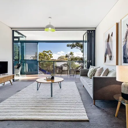Image 1 - Trio North, 5 Sterling Circuit, Camperdown NSW 2050, Australia - Apartment for rent