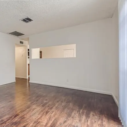 Image 4 - Civic Center Drive, North Las Vegas, NV 89030, USA - Condo for rent