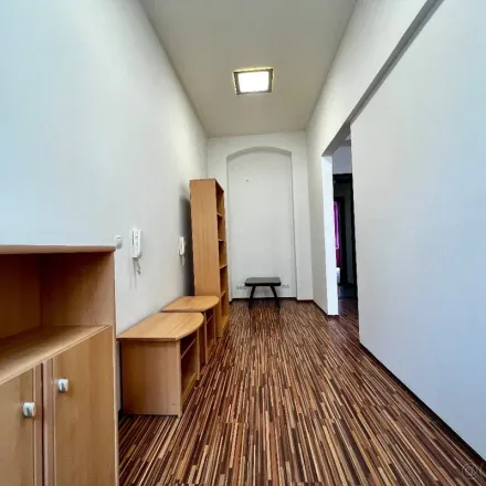 Image 3 - Zeyerova, 360 01 Karlovy Vary, Czechia - Apartment for rent