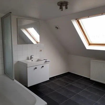 Rent this 1 bed apartment on Sint-Jansstraat 23 in 8500 Kortrijk, Belgium