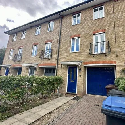 Rent this 4 bed townhouse on Malkin Drive in Harlow, CM17 9WH