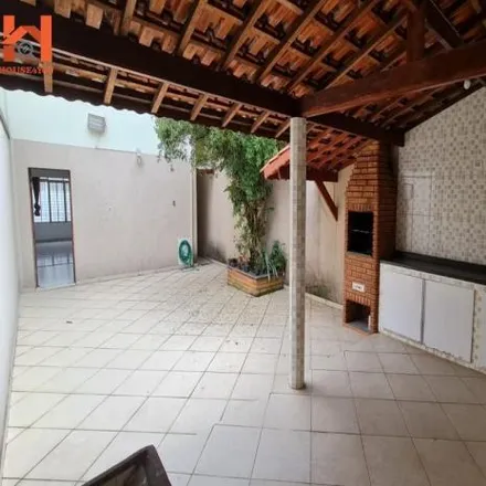 Buy this 2 bed house on Rua Carneiro da Cunha 590 in Vila da Saúde, São Paulo - SP