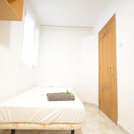 Image 3 - Carrer del Progrés, 250, 46011 Valencia, Spain - Apartment for rent