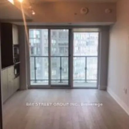 Image 5 - 955 Bay Street, Old Toronto, ON M5S 2S3, Canada - Apartment for rent