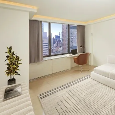 Rent this 2 bed condo on 420 East 72nd Street in New York, NY 10021