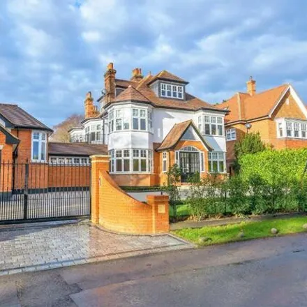 Buy this 6 bed house on Hillwood Grove in Hutton, CM13 2PD