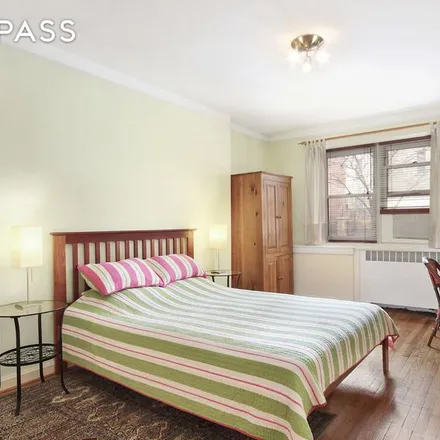 Rent this 2 bed apartment on 7-Eleven in 881 8th Avenue, New York