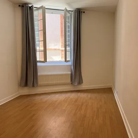 Rent this 4 bed apartment on 18 Rue Froideterre in 31200 Toulouse, France