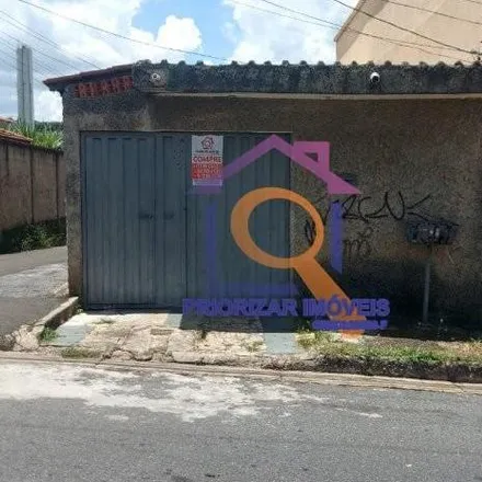 Buy this 3 bed house on Passagem de Pedestre 4 in Imbiruçu, Betim - MG