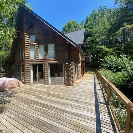 Buy this 4 bed house on 1424 Soque Wilderness Road in Habersham County, GA 30523