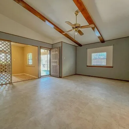 Image 4 - St Benedict's Chapel, 28th Street, Lubbock, TX 79411, USA - House for sale