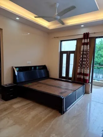 Rent this 3 bed apartment on unnamed road in Sector 43, Gurugram District - 122009