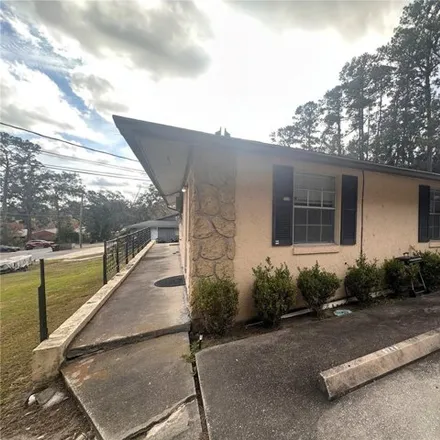 Rent this 1 bed house on 5724 SE 116th St in Belleview, Florida