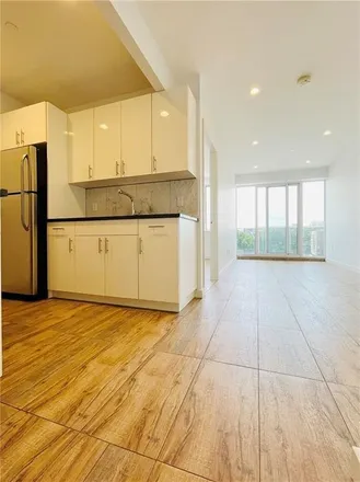 Image 4 - 814 60th Street, New York, NY 11220, USA - Condo for sale