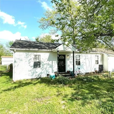 Buy this 3 bed house on 249 Westwood Drive in Ironton, Iron County