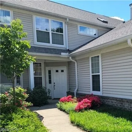 Rent this 3 bed townhouse on 2589 Wyndgate Court in Westlake, OH 44145