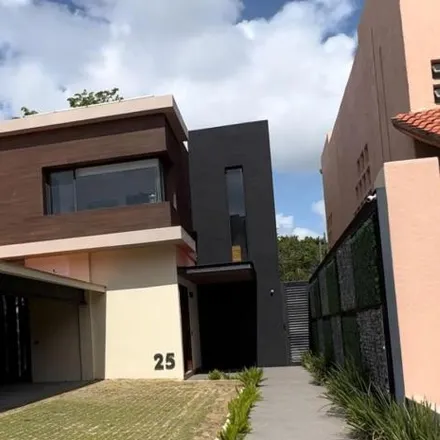 Rent this 3 bed house on unnamed road in 77750 Puerto Aventuras, ROO