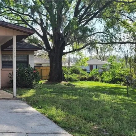 Rent this 2 bed house on Saint Paul Lutheran School in West Alamo Drive, Lakeland