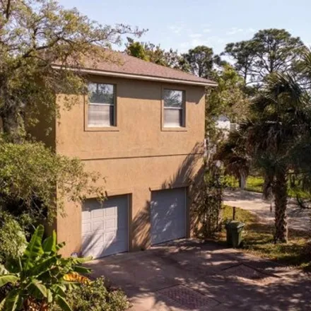 Rent this 3 bed house on 3 Oak Tree Ln in Saint Augustine, Florida